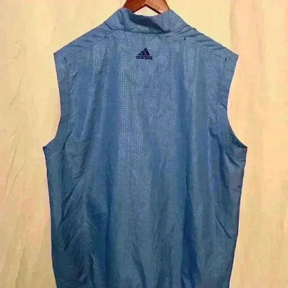 Adidas Men's Medium Climaproof Light Blue Vest - Windbreaker